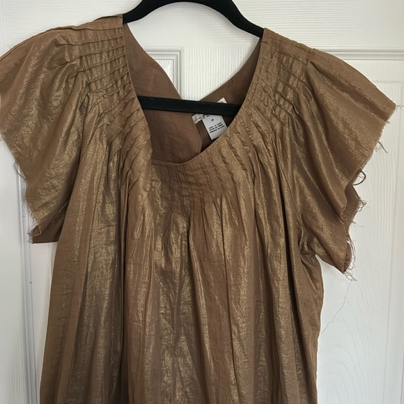 Kensie Dresses & Skirts - Kenzie gold mini dress size 12